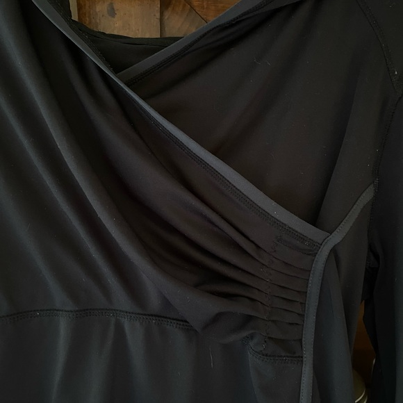 Road Runner Sports Running Top - Picture 3 of 7